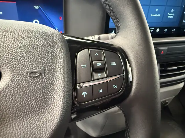 Ford E-Transit view 11