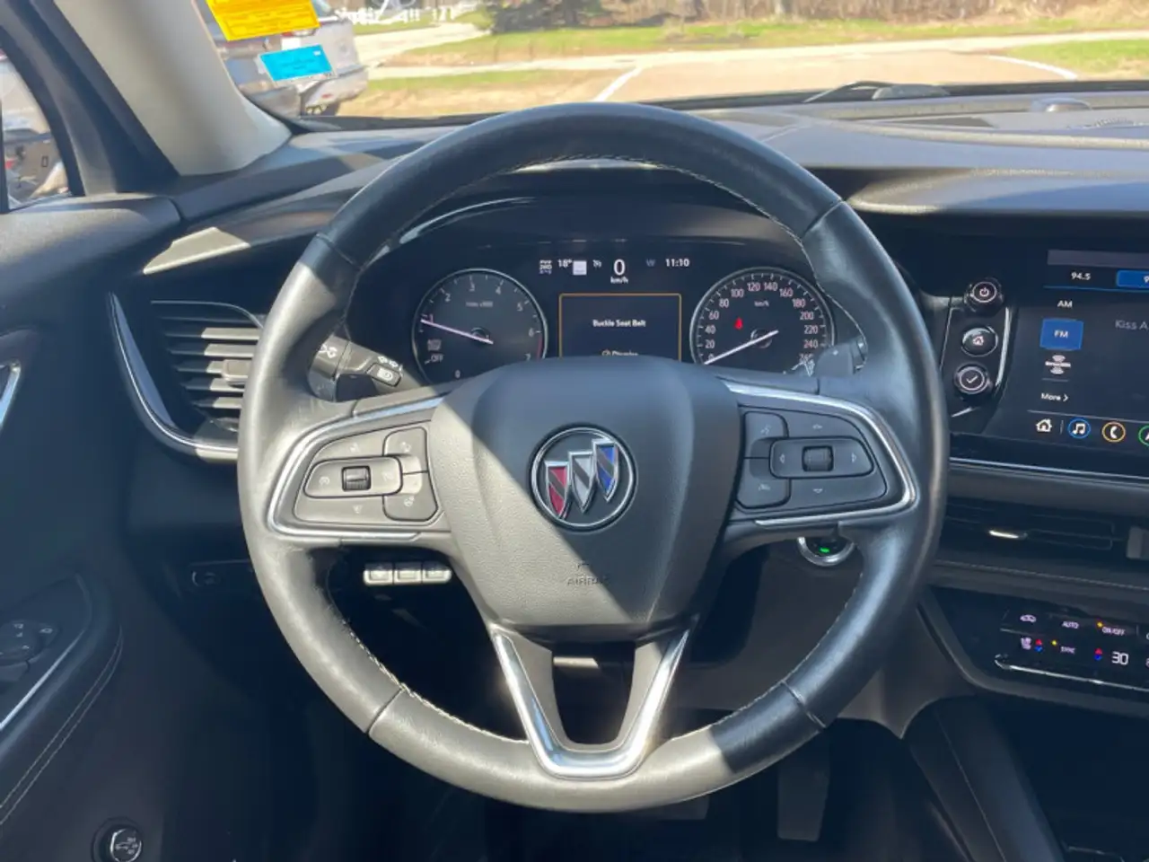 Buick Envision снимка Buick Envision