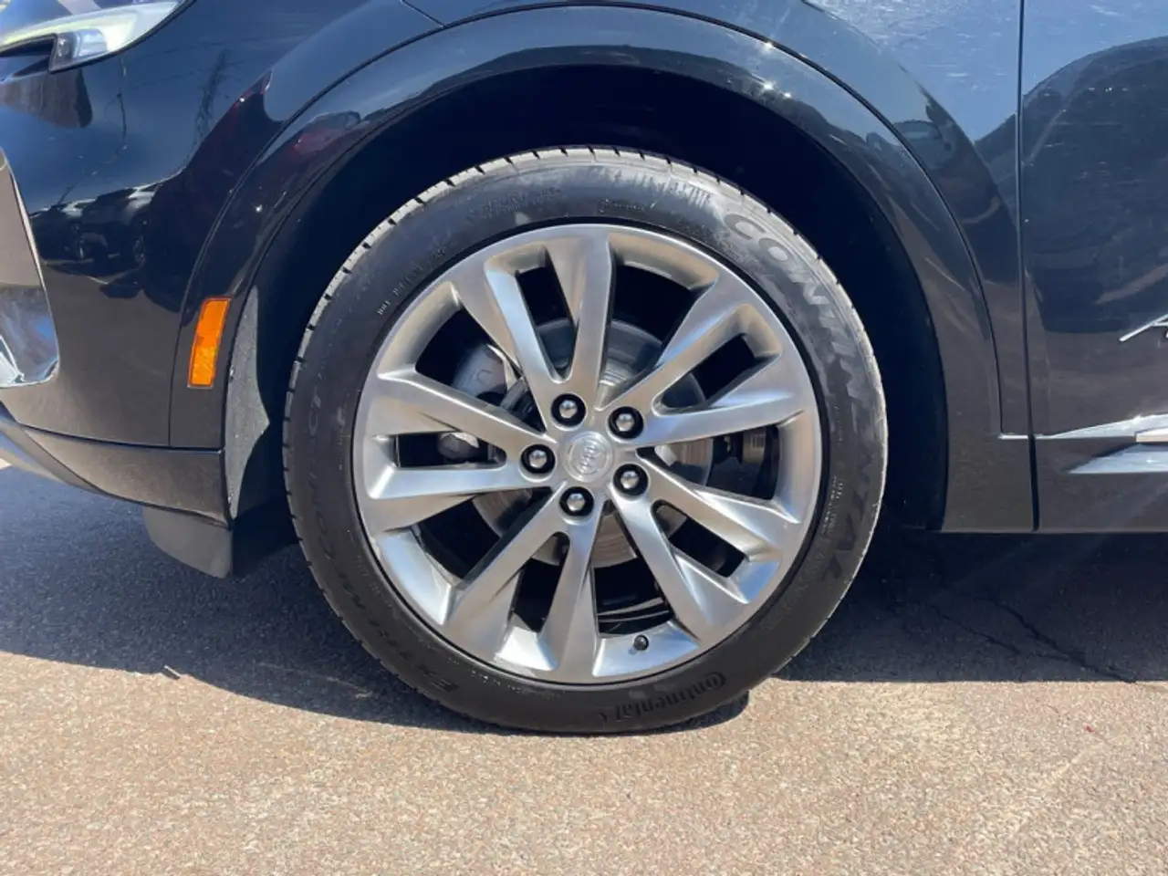 Buick Envision снимка Buick Envision