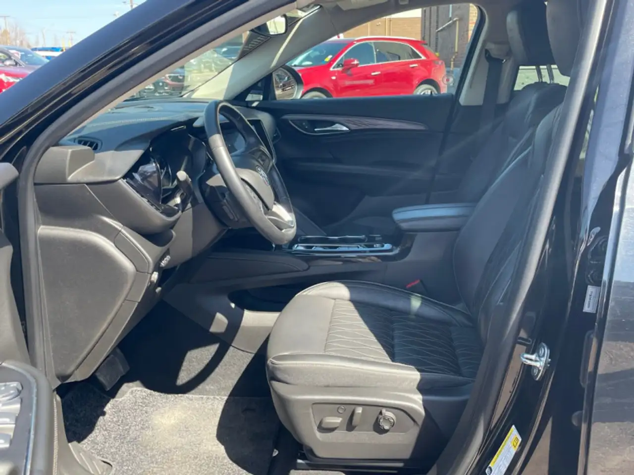 Buick Envision снимка Buick Envision