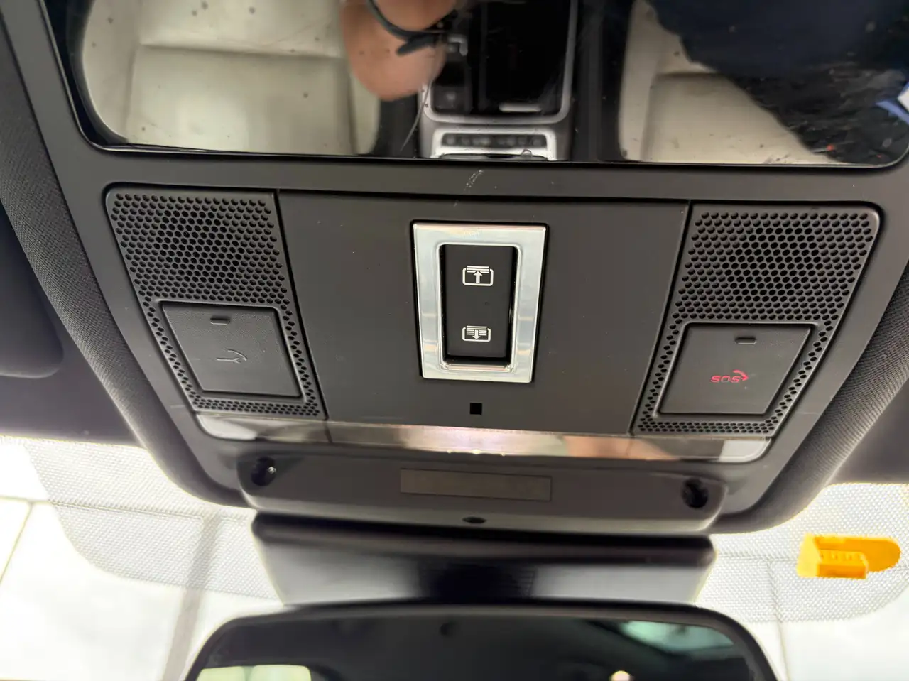 Jaguar E-Pace - 25