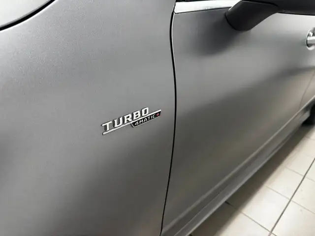 Mercedes-Benz CL view 10