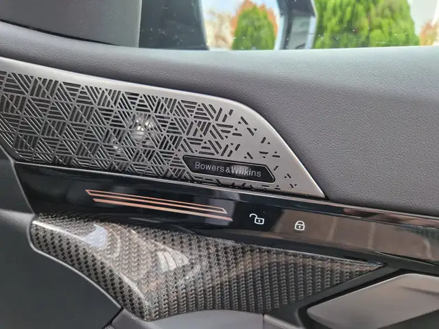 BMW M view 10