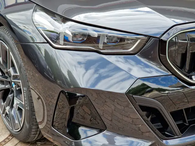 BMW M view 6