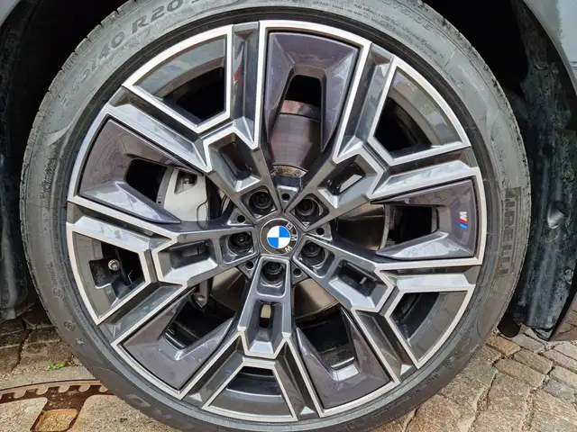 BMW M view 7