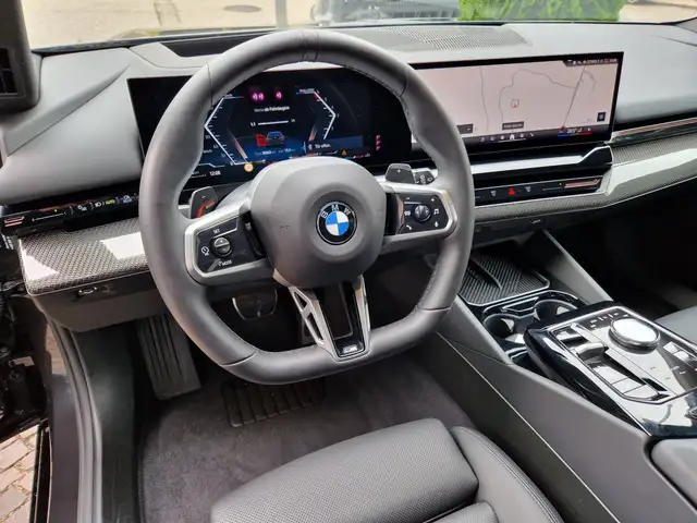 BMW M view 11