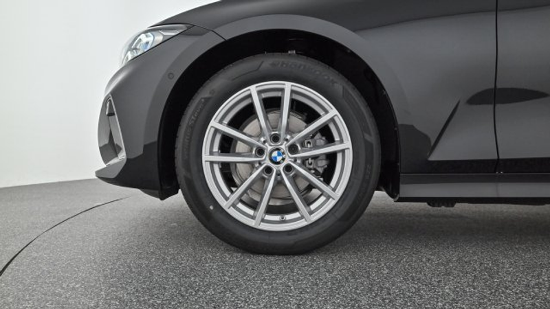 BMW 318 d Touring G21 B47 — photo 7