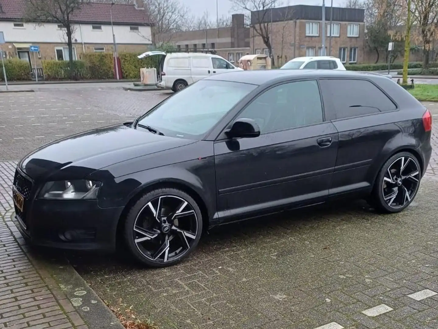 Audi A3 A3 1.4 TFSI S Line Dealeronderhouden Zwart - 2