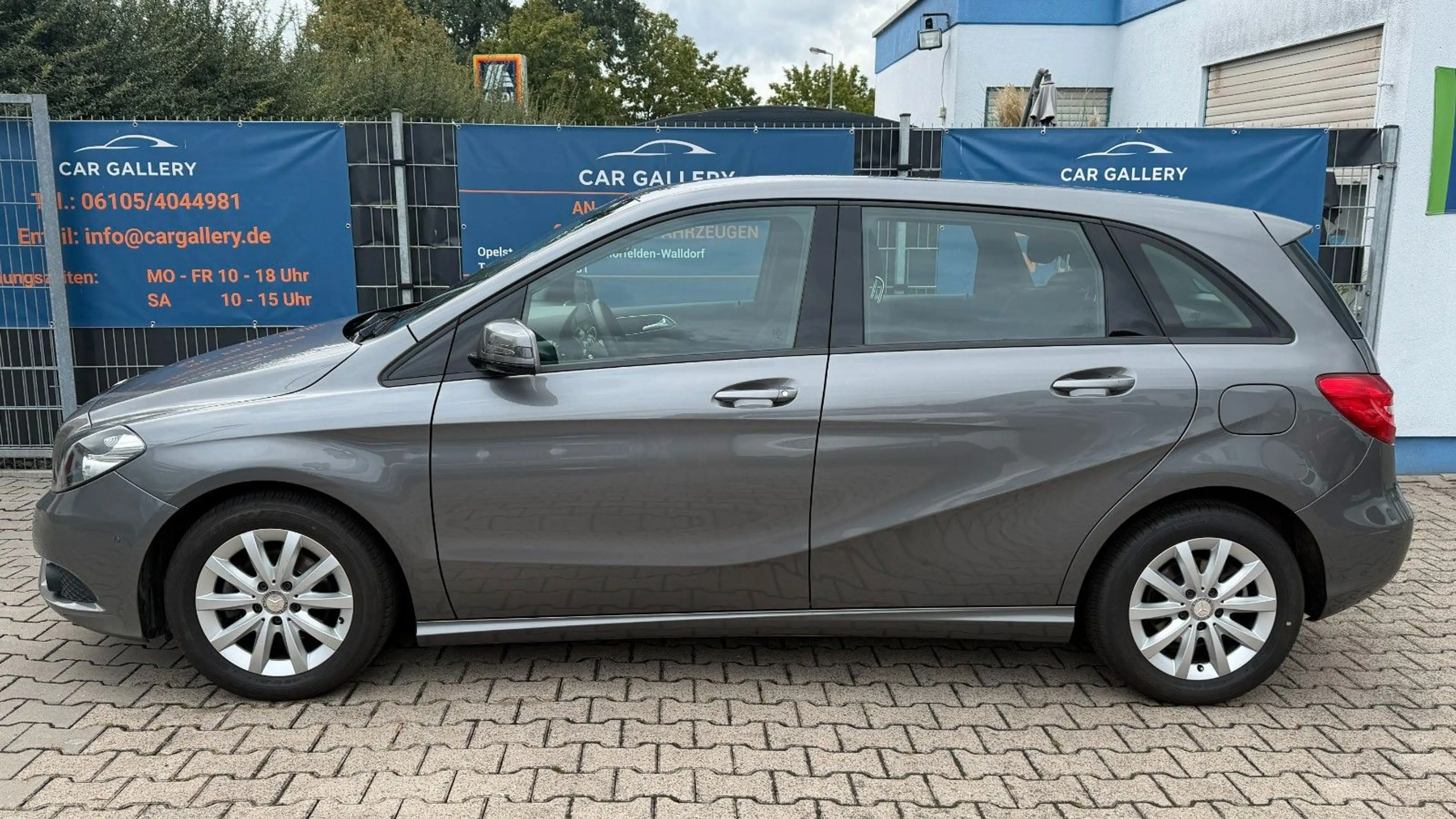 Mercedes-Benz B 180 /Navi/SHZ/Einparkhilfe/Garantie/HU/AU/Neu — photo 4