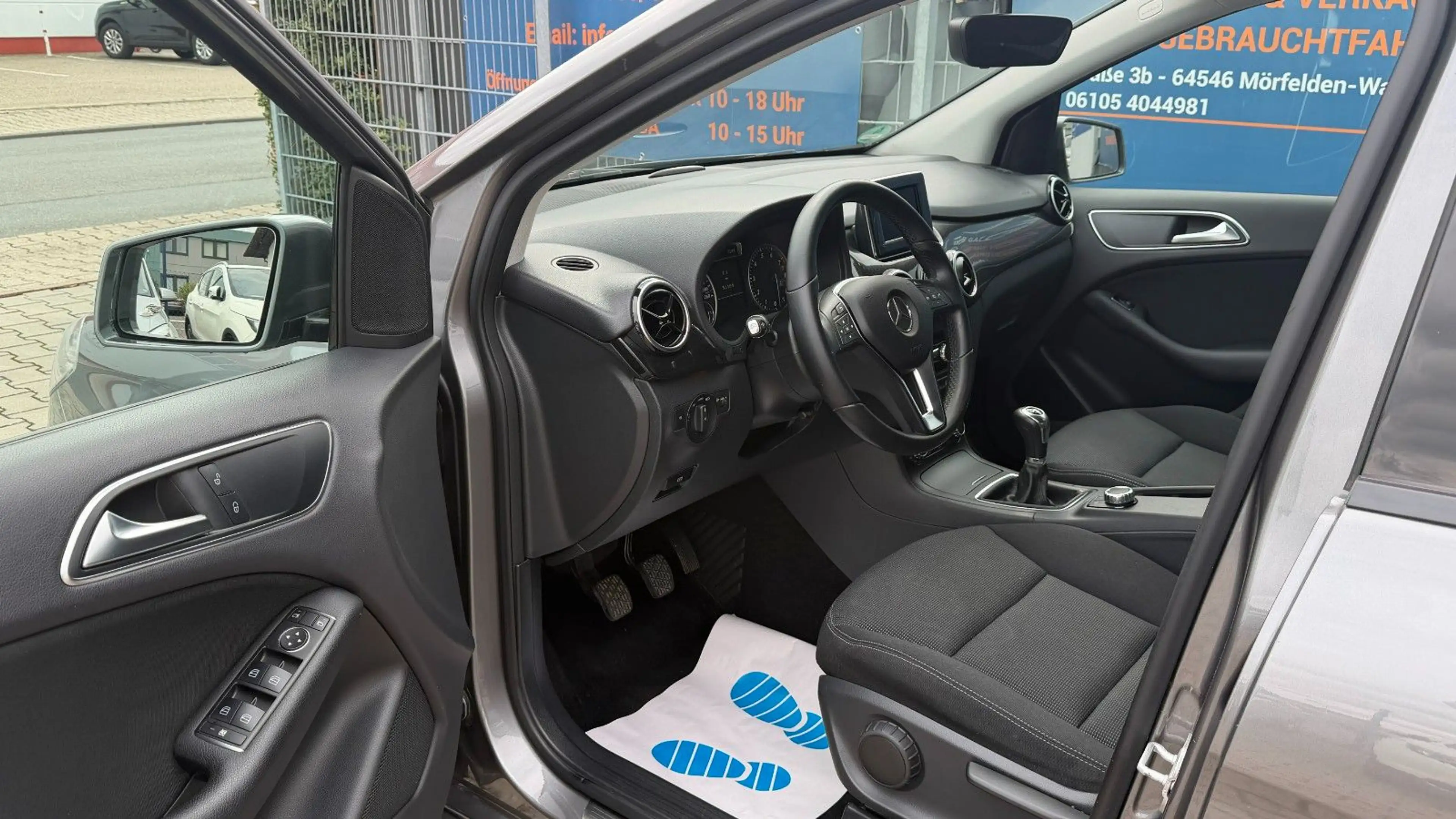 Mercedes-Benz B 180 /Navi/SHZ/Einparkhilfe/Garantie/HU/AU/Neu — photo 15