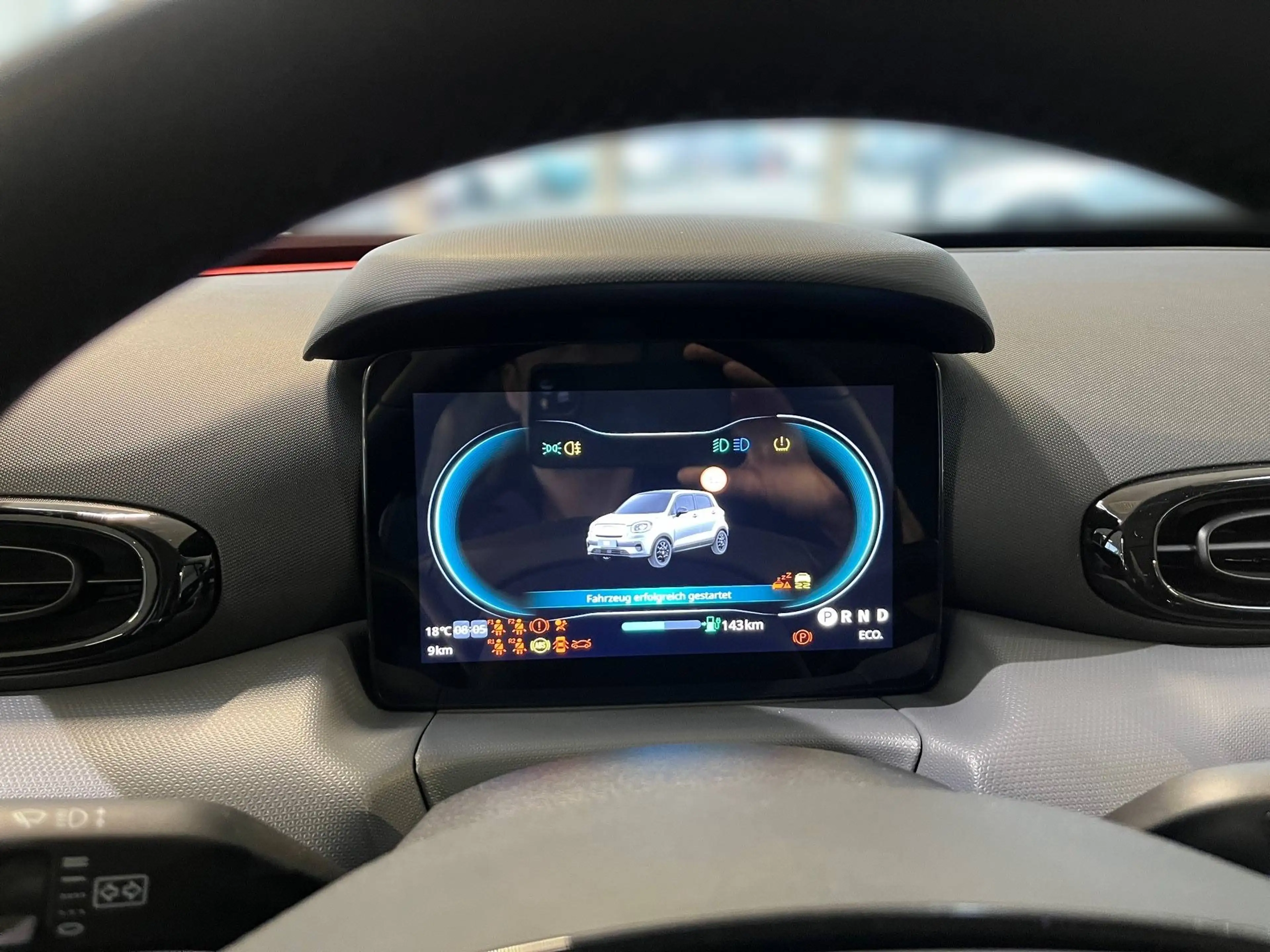 Leapmotor T03 37,3 kWh Design — photo 9