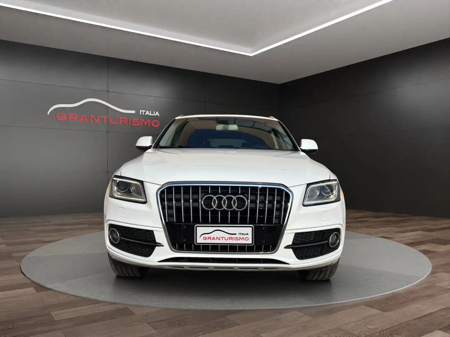 Audi Q5 Q5 2.0 tdi 2 x S-Line Quattro 163cv S-Tronic Weiß - 2