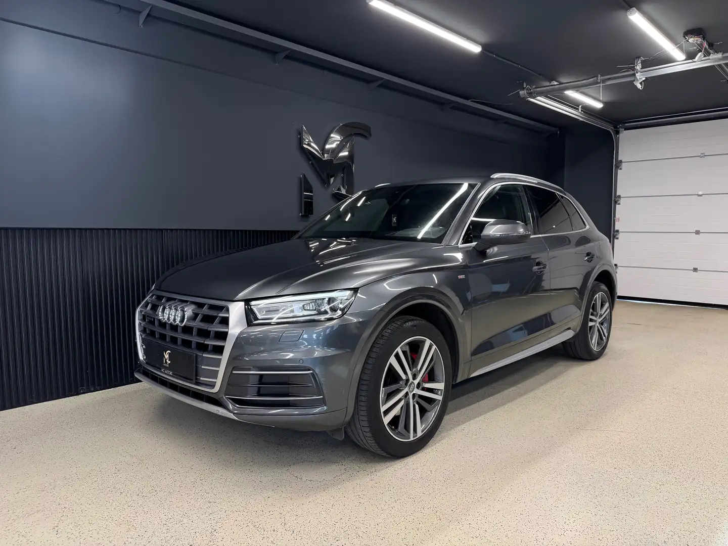 Audi Q5 2,0TDI`QUATTRO`SLINE`DIGITACHO`LED`AHK`HUD`PDC`NAV Grau - 2