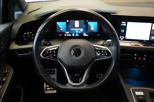Volkswagen Golf view 7