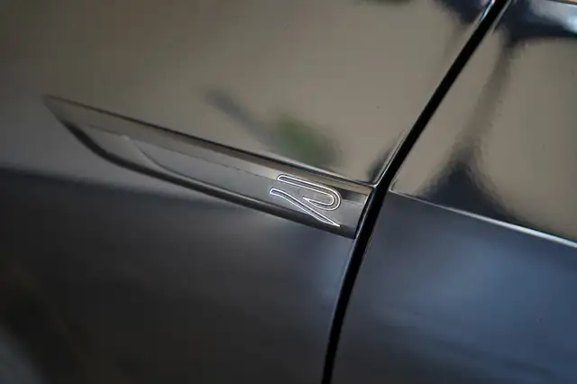 Volkswagen Golf view 24