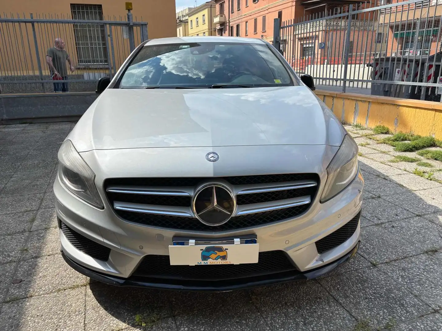 Mercedes-Benz A 200 CDI BlueEFFICIENCY Sport "ProMMo" Gris - 2