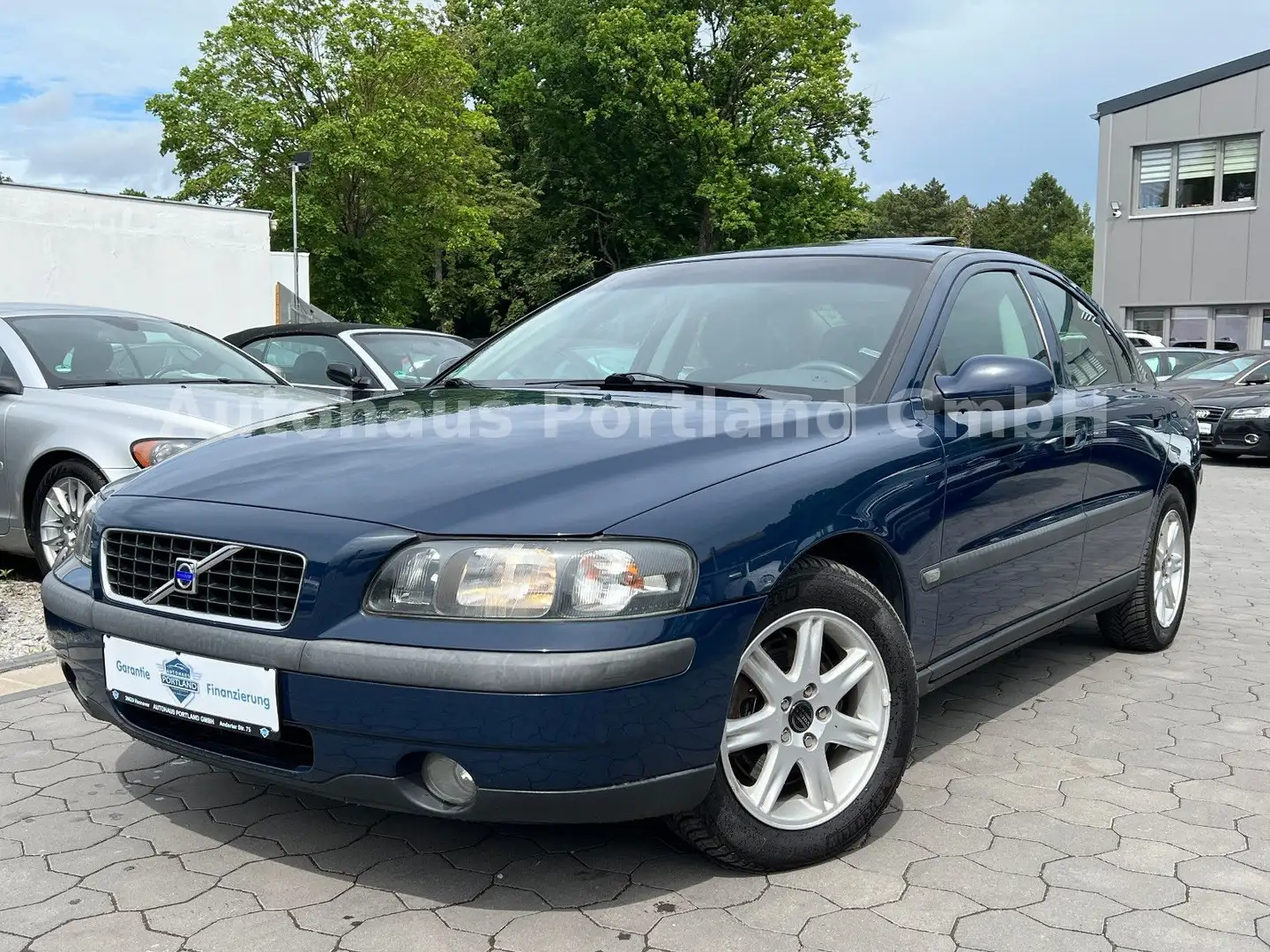 Volvo S60 2.4 Comfort/ZR Neu/Kamera/S-Dach Blau - 2