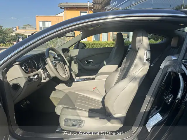 Bentley Continental view 9
