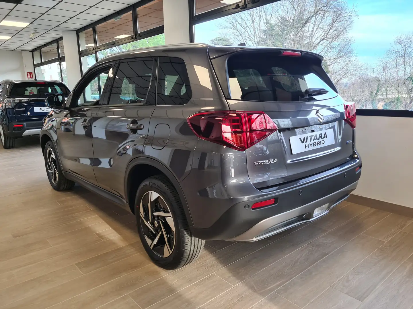 Suzuki Vitara 1.4h Cool 2wd Weiß - 2