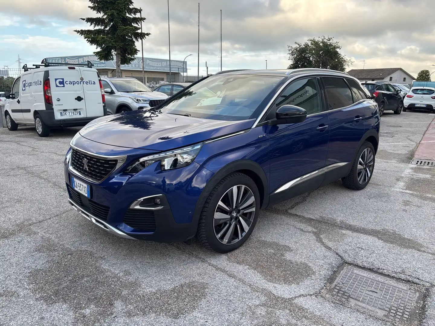 Peugeot 3008 BlueHDi 180 EAT8 S&S GT Blauw - 1