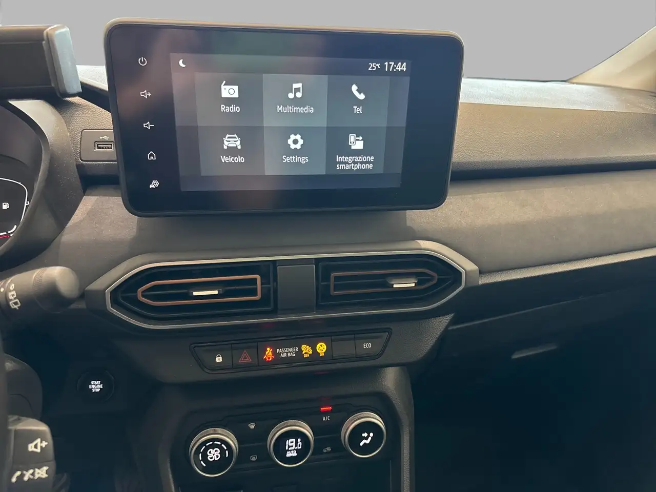 Dacia Jogger 1.6 Hybrid 140 5 posti Extreme, миниатюра 12