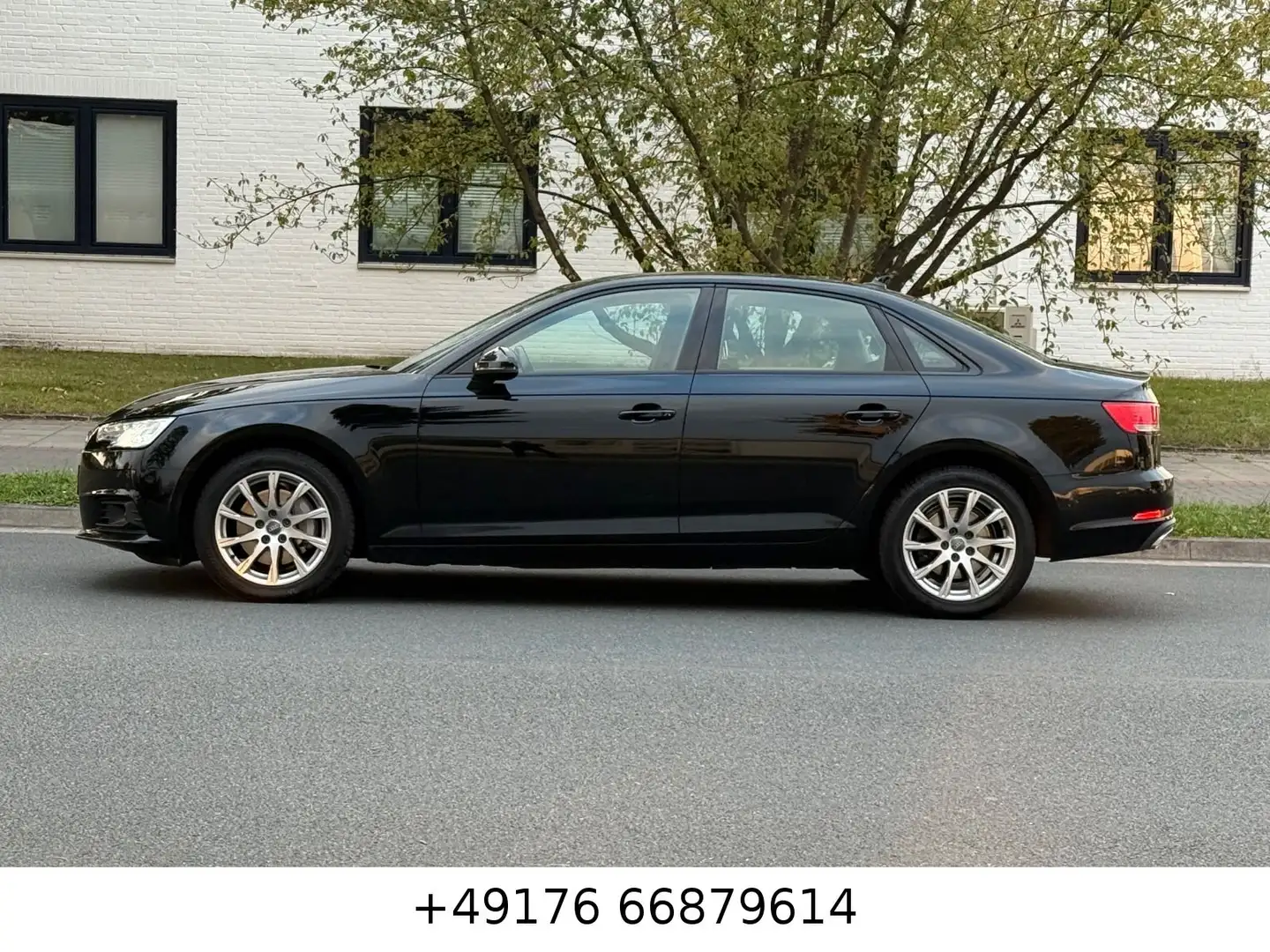 Audi A4 Lim. 40 TDI Aut/LED Navi 1Hand Schwarz - 1