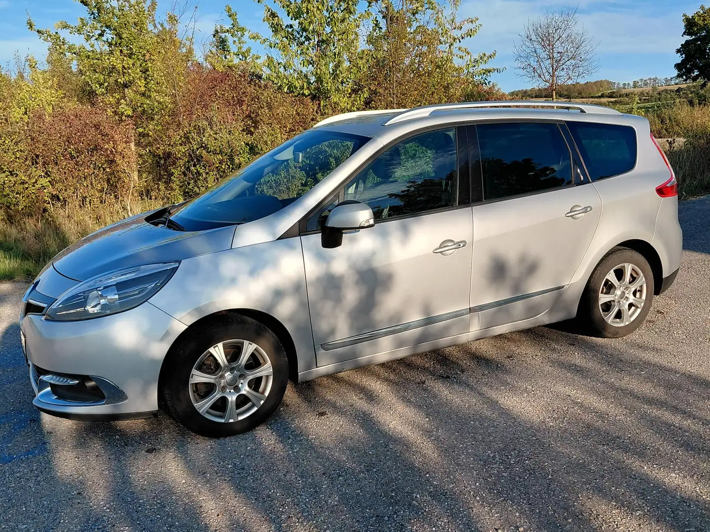 Renault Grand Scenic Grand Scénic Energy dCi 110 Dynamique Dynamique Silber - 2