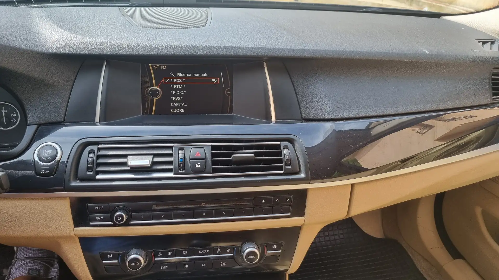 BMW 520 520d Business 184cv auto E6 - 1