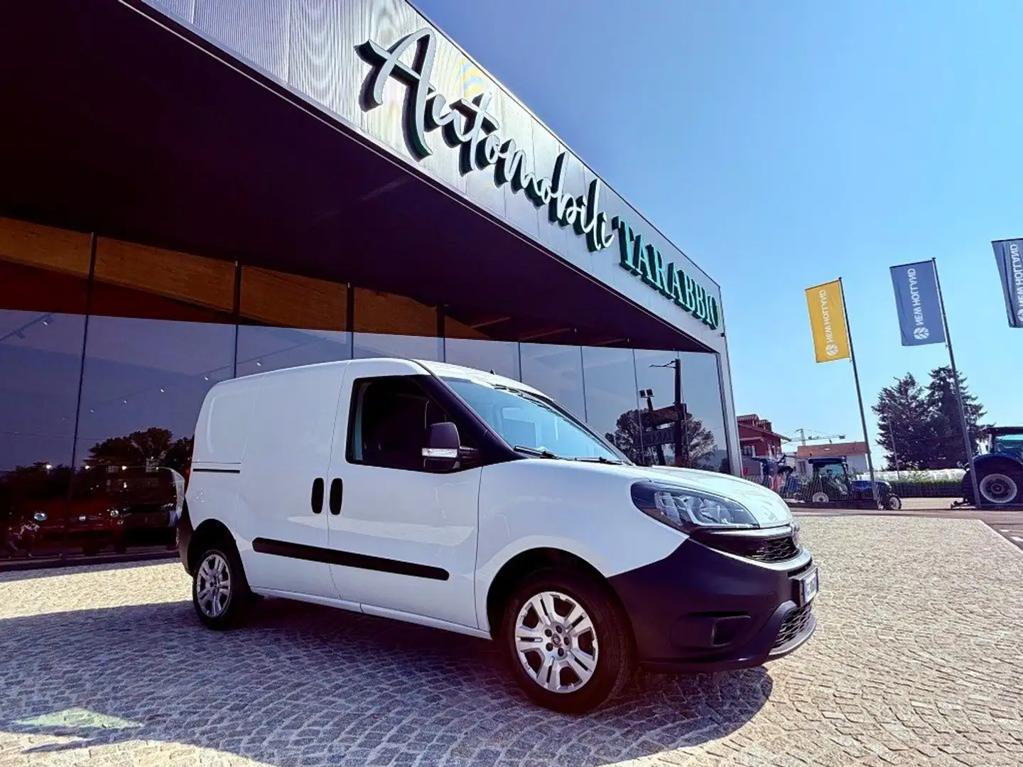 Fiat Doblo 3 POSTI - LOUNGE - KM 45.000 - NO OBBLIGO FINANZIA Bianco - 1