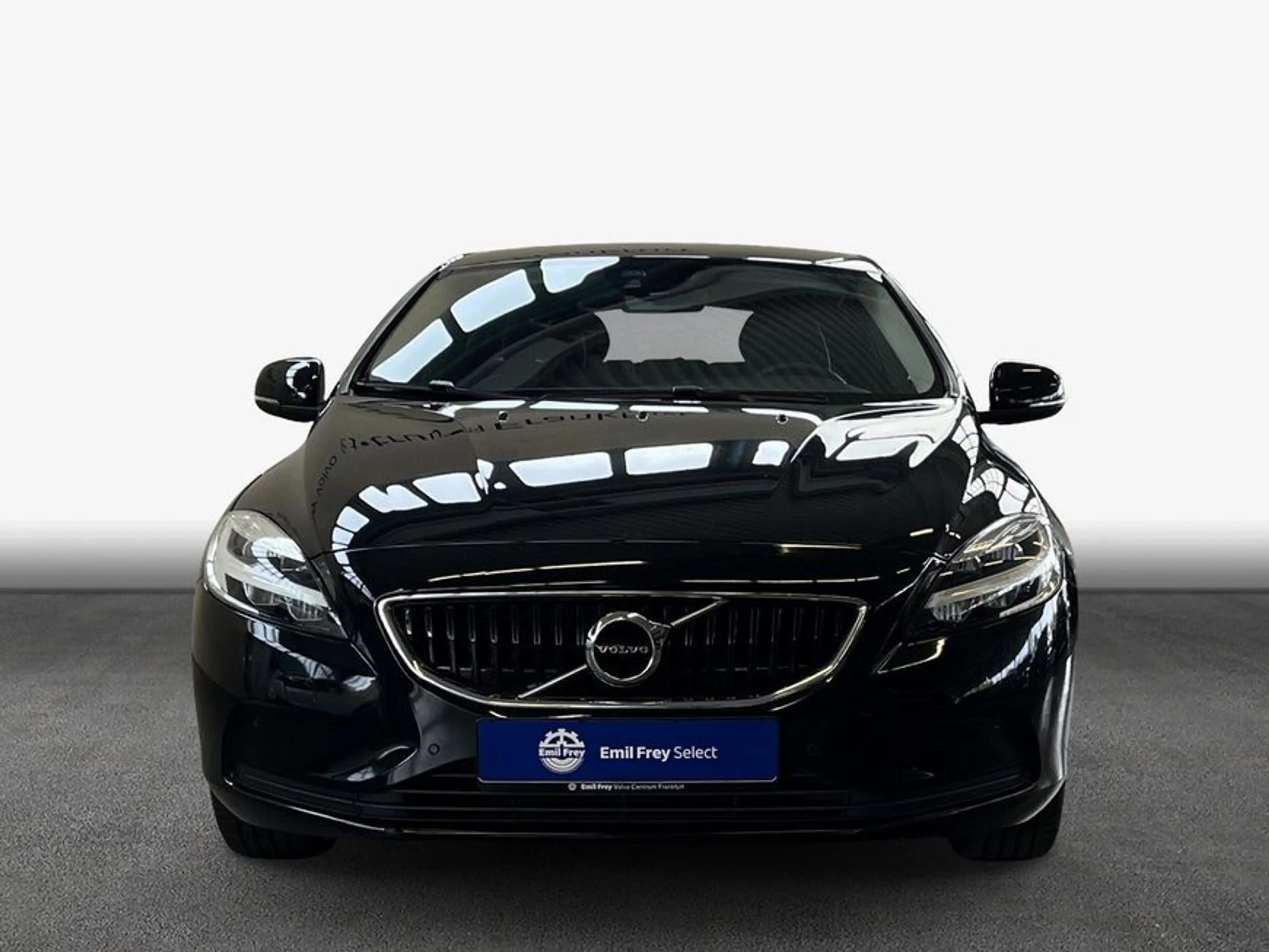 Volvo V40 T2 Momentum Style- Winter- Klima-Komfort-Paket — photo 3