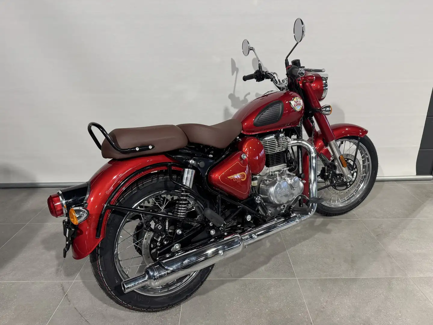 Royal Enfield Classic 350 Rood - 2