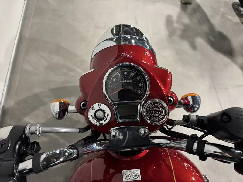 Royal Enfield Classic 350 - foto 6