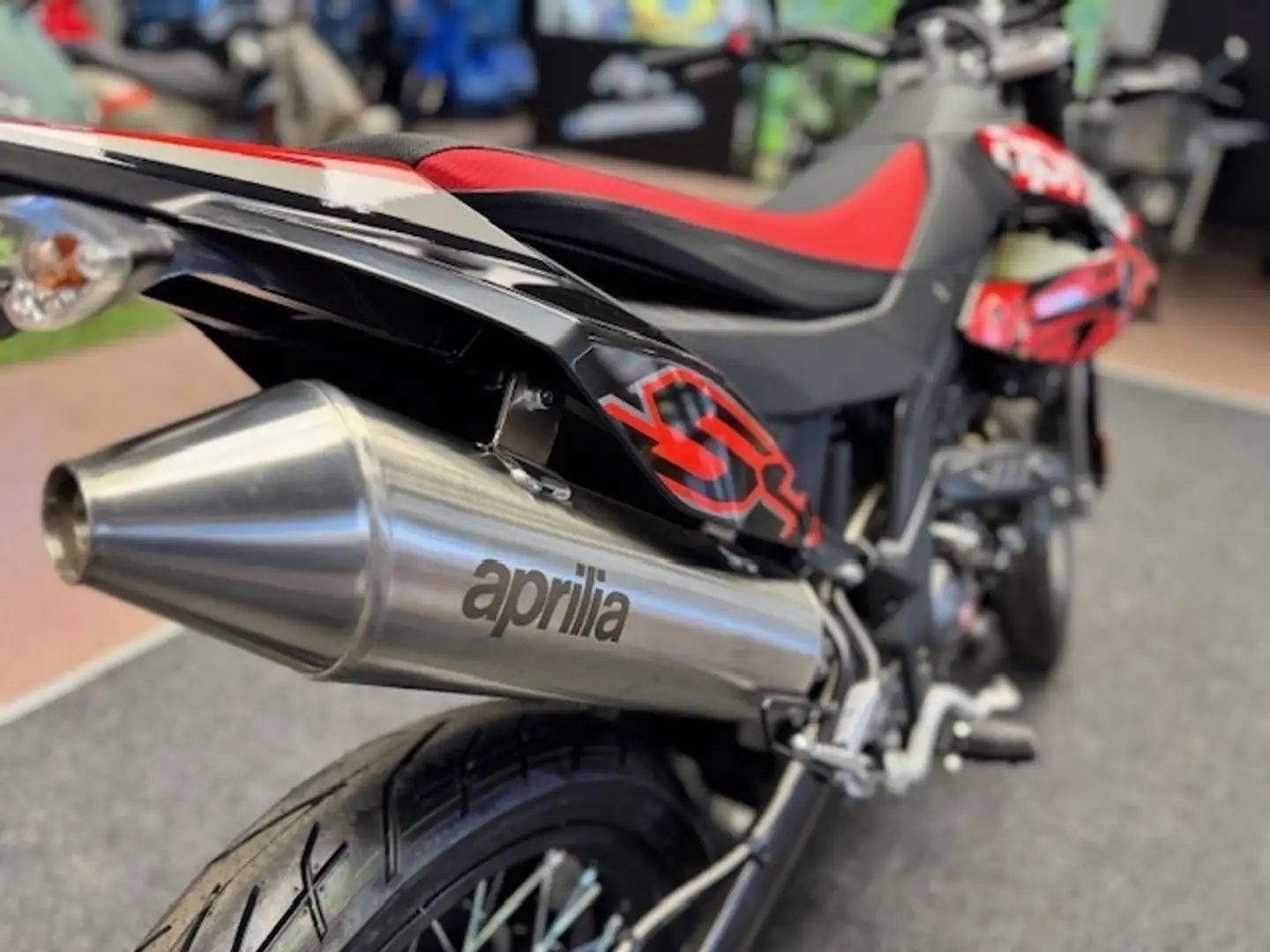 Aprilia SX 125 E5 BLACK SPIDER Noir - 2