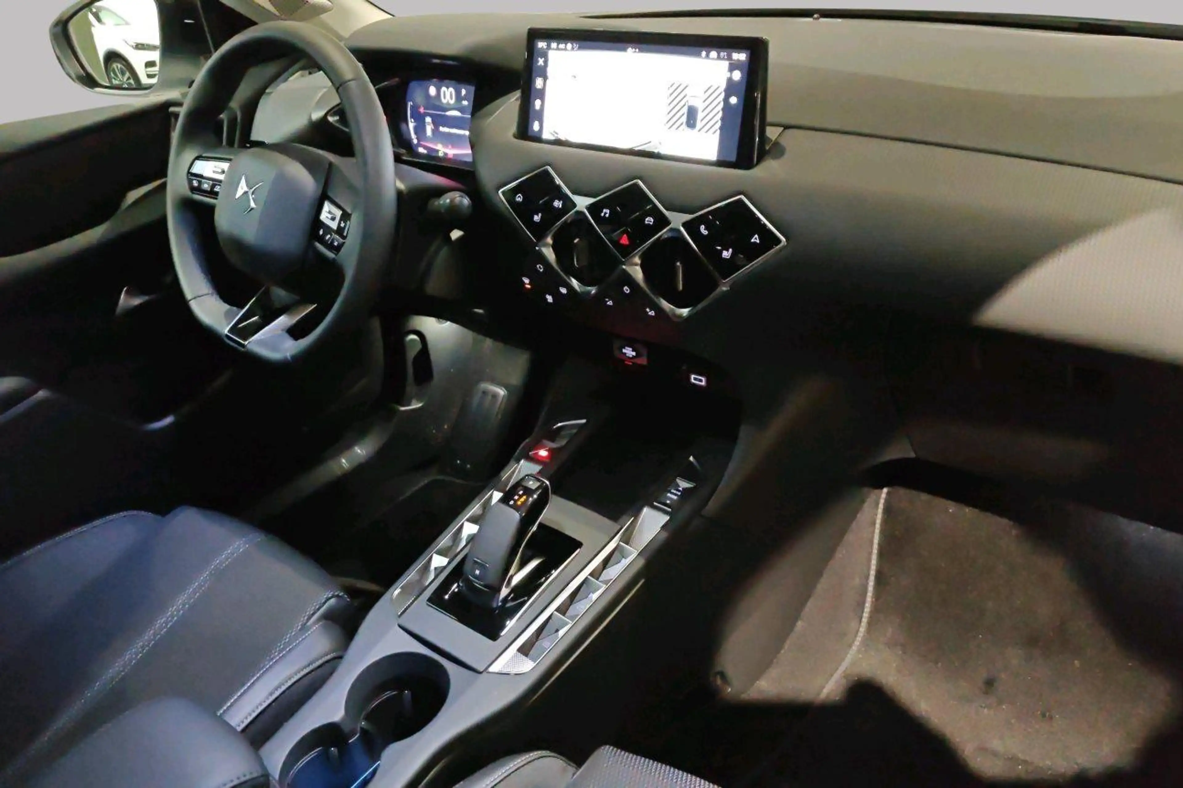 DS Automobiles DS 3 PALLAS — photo 8