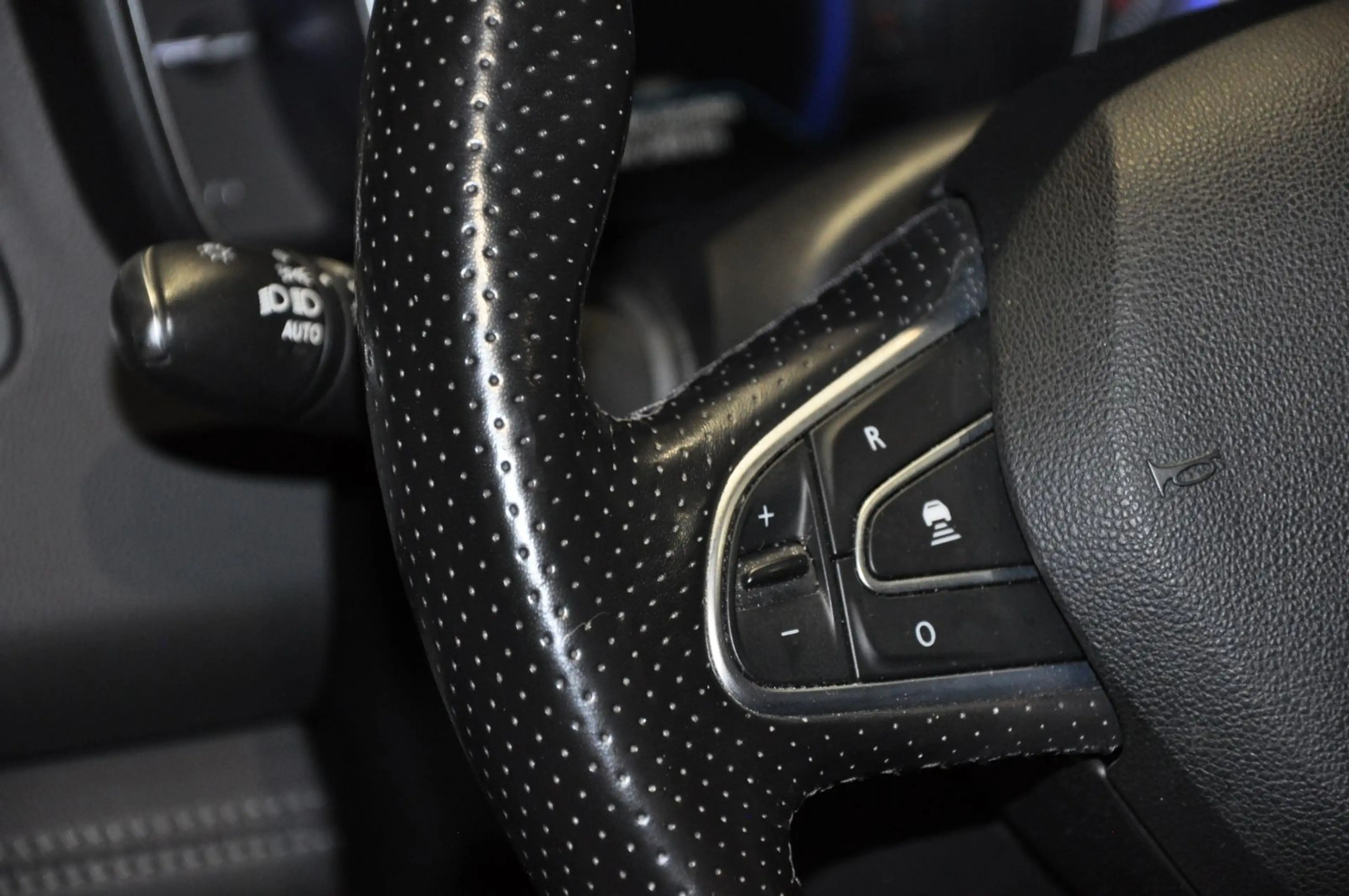 Renault Koleos Initiale Paris 4x4/PANO/AMBIENTE LICHT — photo 9