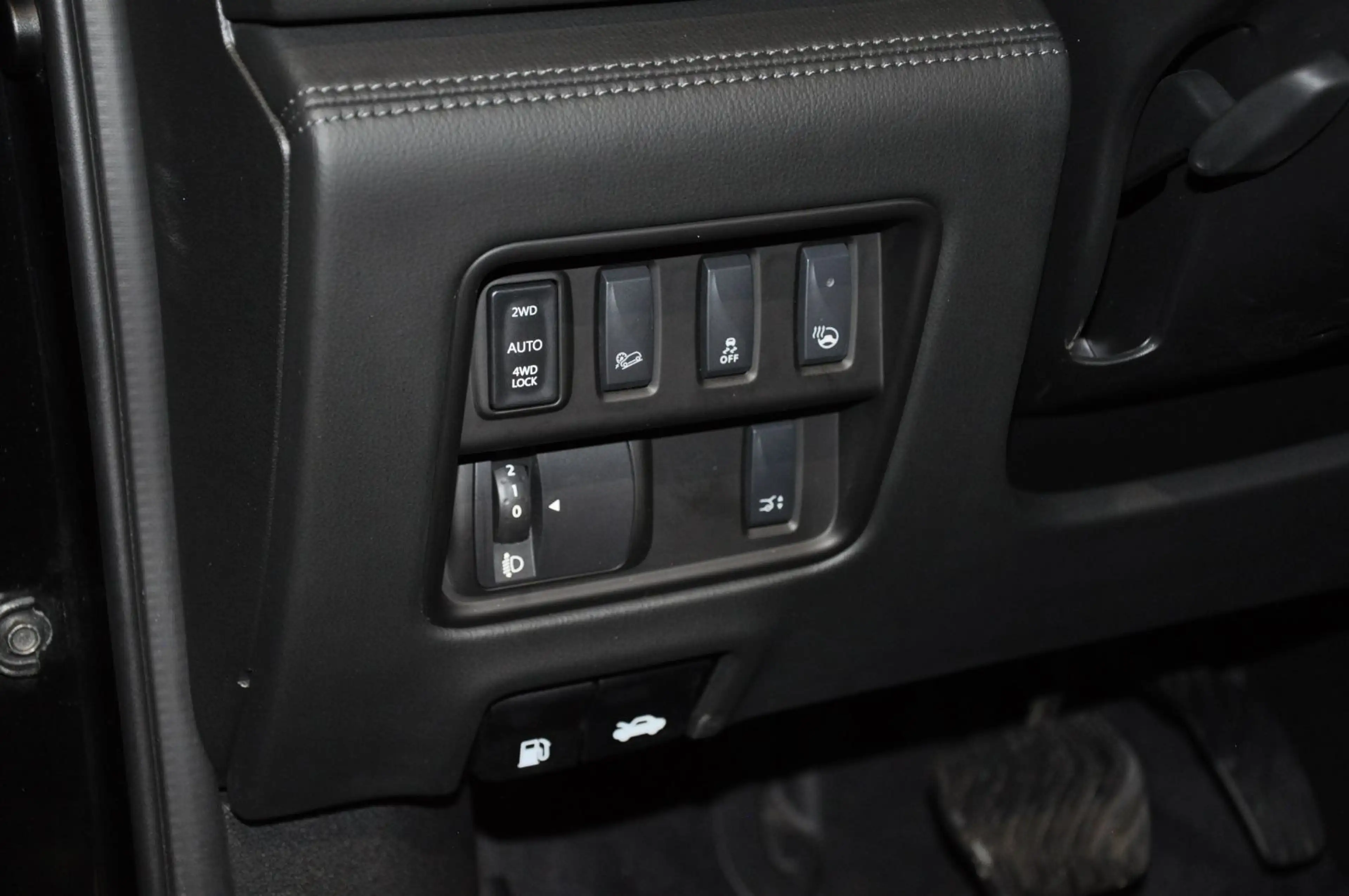 Renault Koleos Initiale Paris 4x4/PANO/AMBIENTE LICHT — photo 11