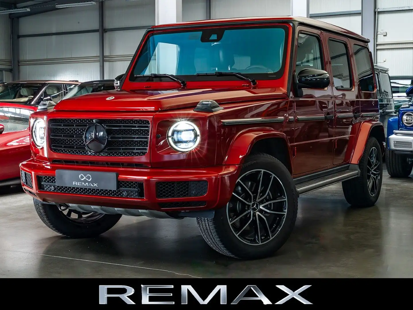 Mercedes-Benz G 350 d / AMG Line / ONLY 3500KM Rood - 1
