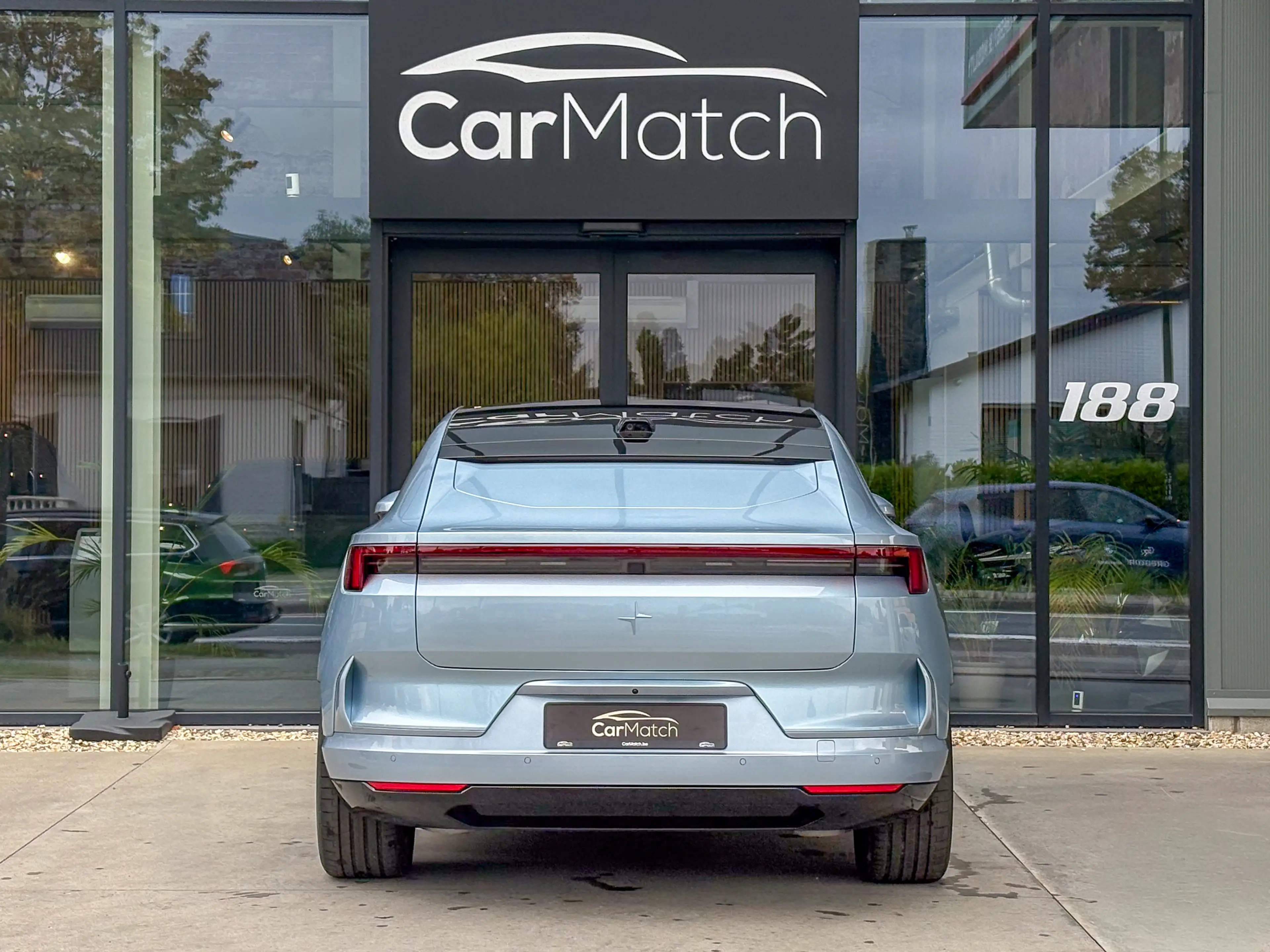 Polestar 4 Long Range Single Motor - Plus | Pilot — photo 10