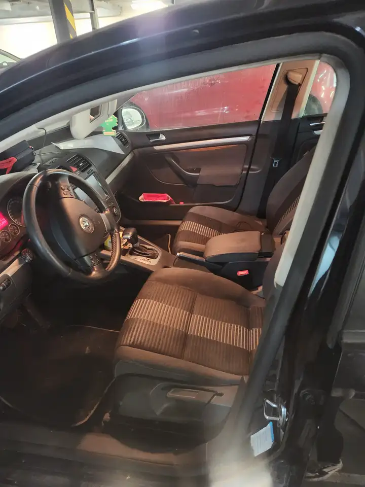 Volkswagen Golf 2.0 16S TDI Sport DSG