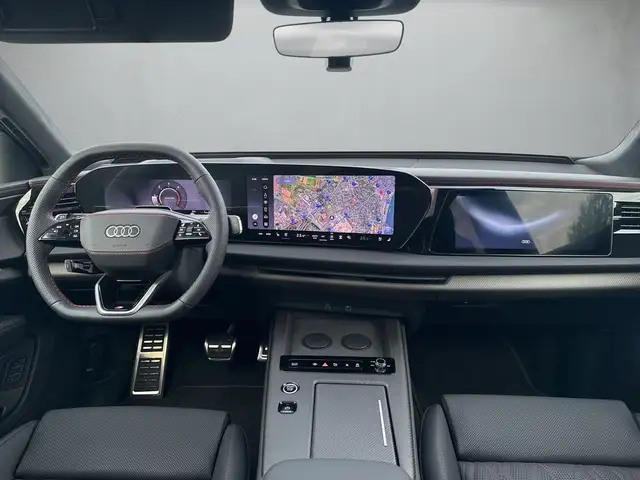 Audi Q7 view 8