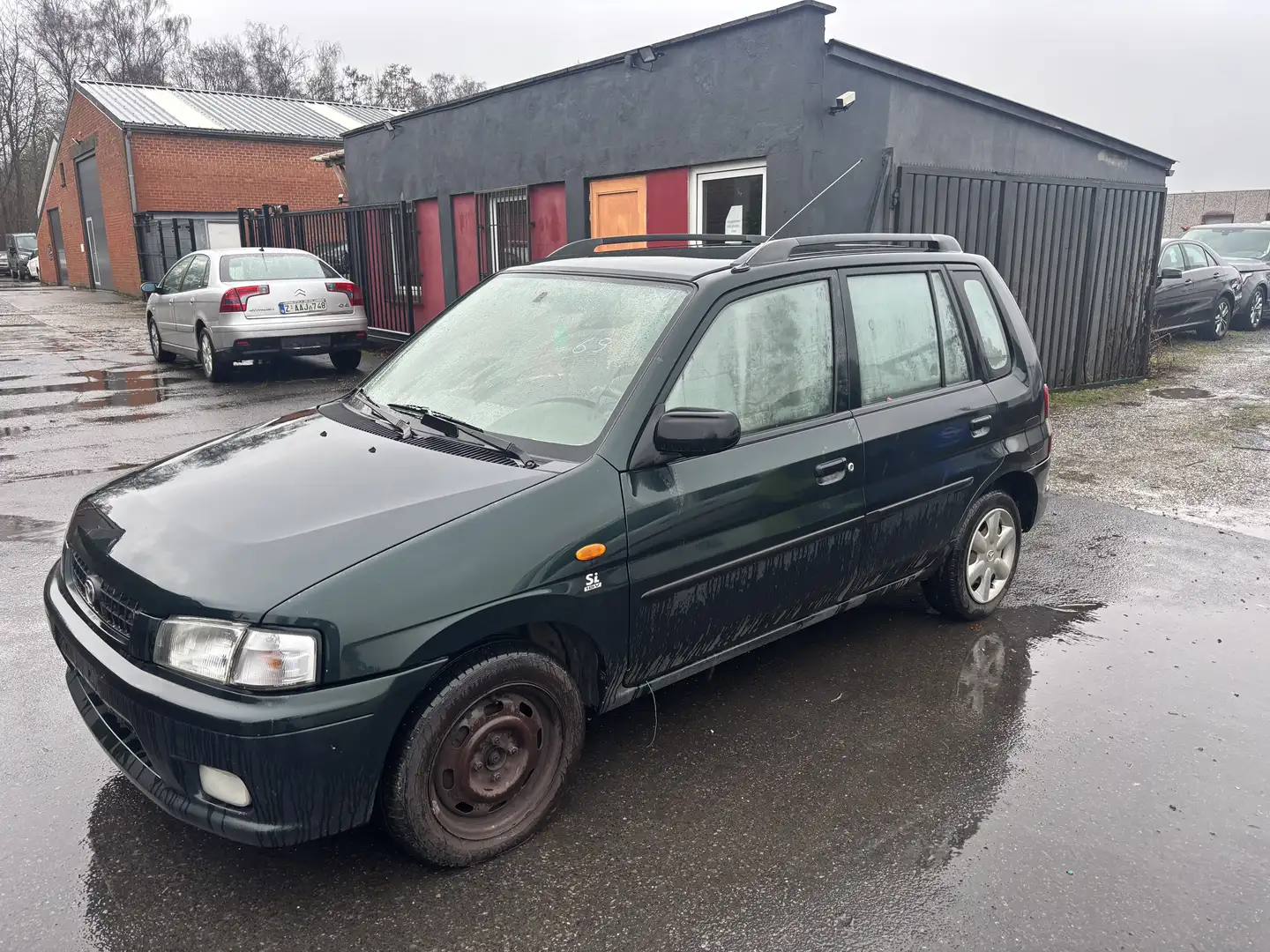 Mazda Demio 1.3i 16v Si Grün - 2