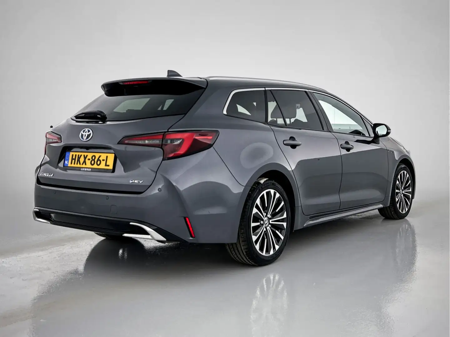 Toyota Corolla Touring Sports Hybrid 200 Dynamic Limited | Stoelv Gris - 2