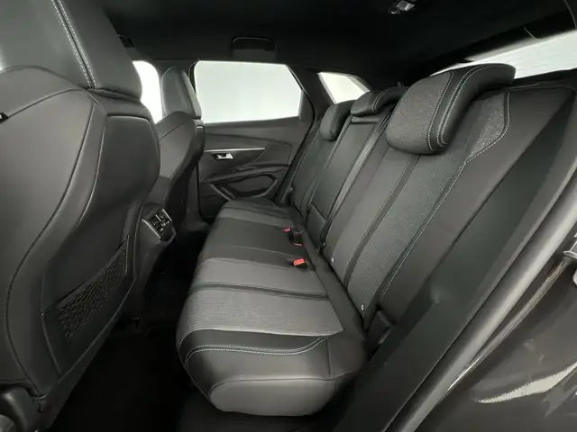 Peugeot 3008 view 9