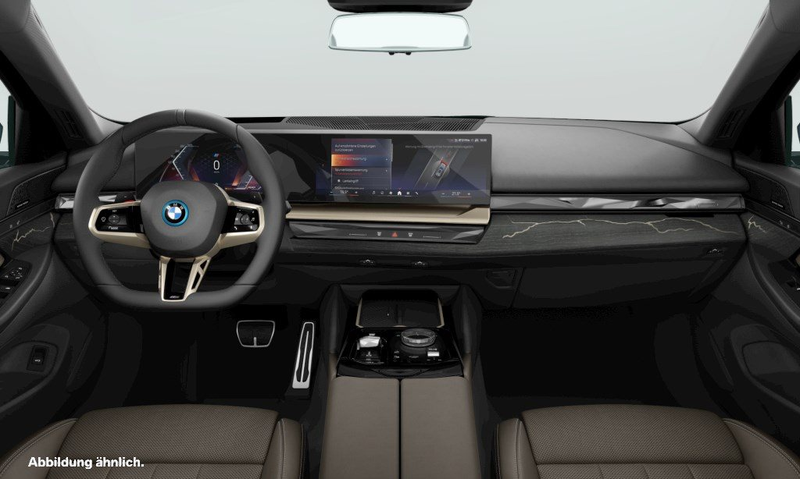 BMW 550 e xDrive Touring M Sport HUD PANO ACC AHK LM — photo 3