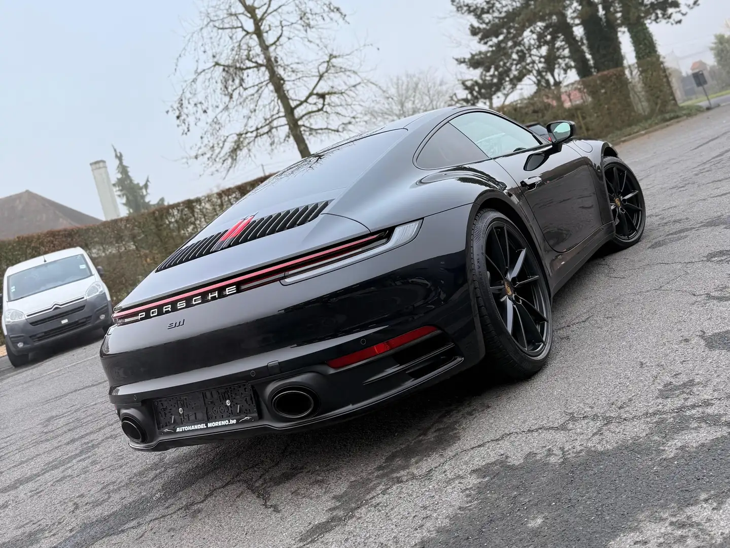 Porsche 992 911 Carrera PDK Zwart - 2