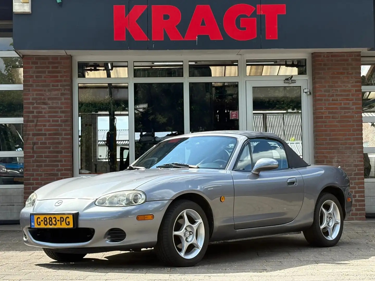 Mazda MX-5 Exec. Evolv 1.6i 110 pk - Leder - stoelverwarming Grijs - 2
