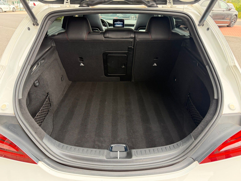 Mercedes-Benz CLA 200 AMG+Pano+Distr+AHK+RKamera+TotW+ — photo 8