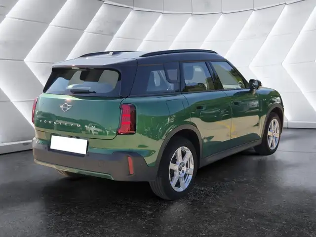 Mini Countryman view 4