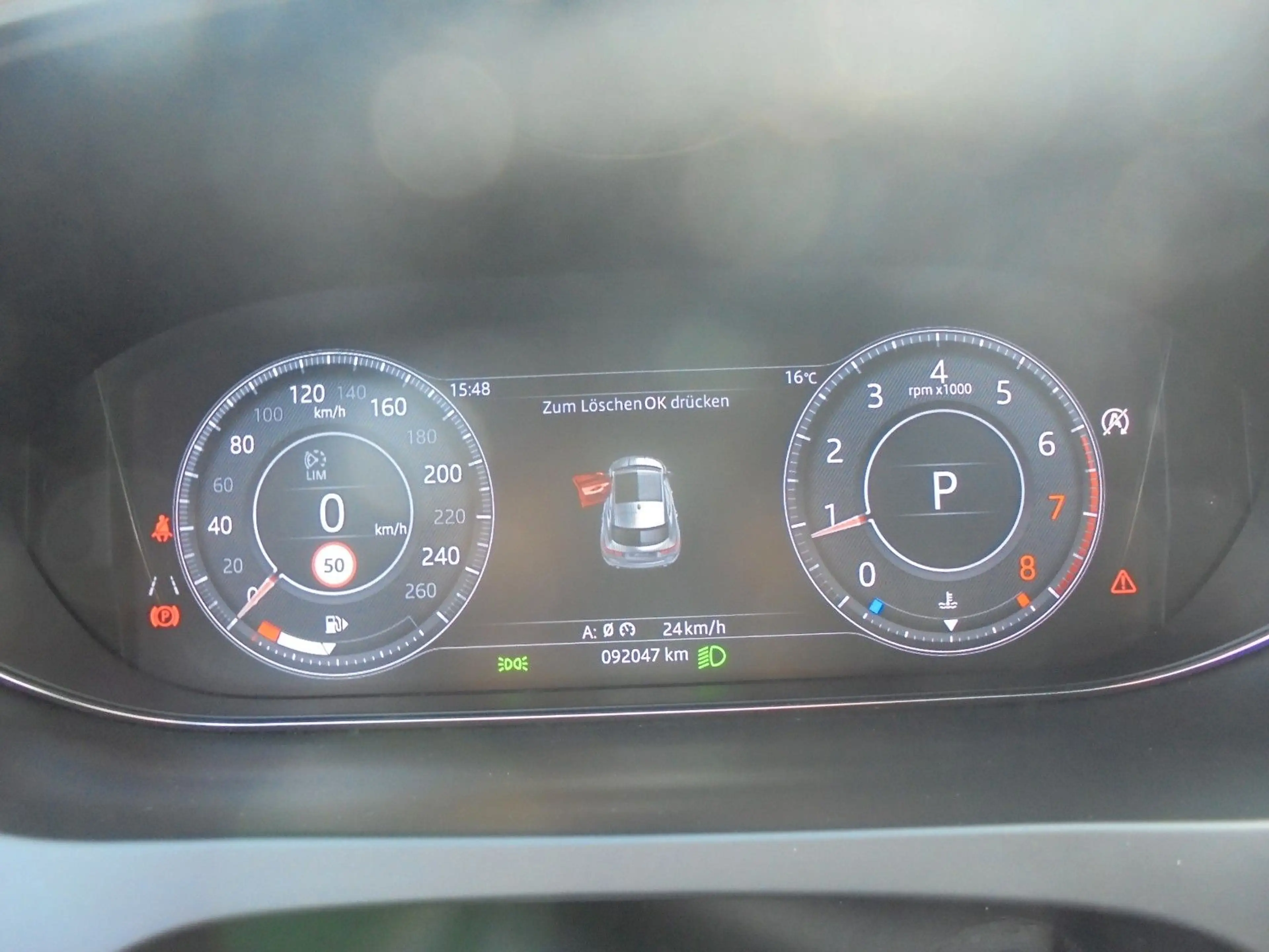 Jaguar E-Pace E-PACE R-Dynamic SE AWD LEDER — photo 14