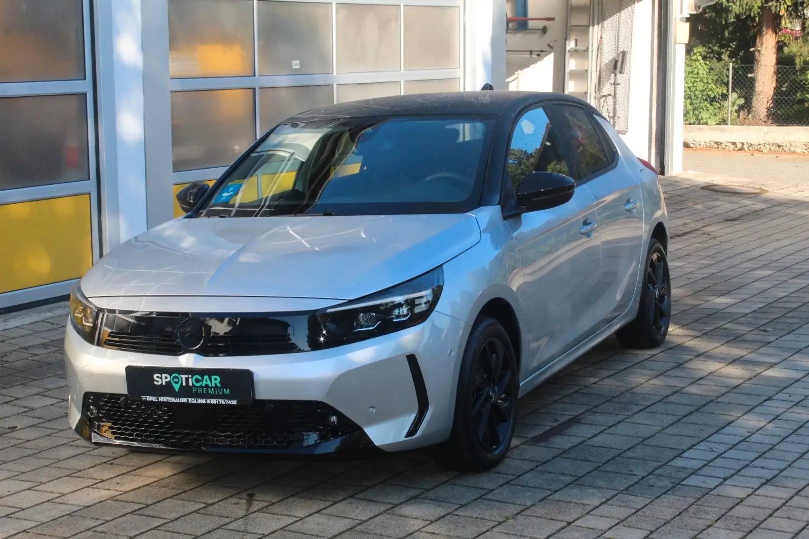 Opel Corsa F GS~SITZHEIZUNG~NAVI ~KAMERA Gris - 1